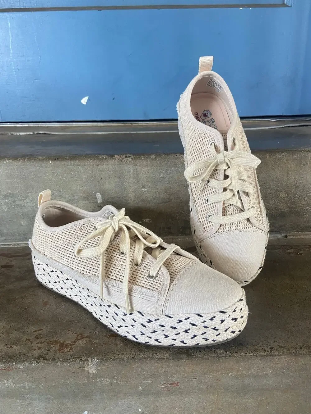 Bob’s by Skechers “Sesame Cute Height” natural platform lace up fashion sneaker